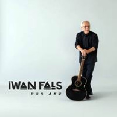 Download Lagu Iwan Fals - Kabar Aroma Tanah Feat. Rheno Poetiray, Difki Khalif, Stevan Pasaribu, Regina Poetiray Terbaru